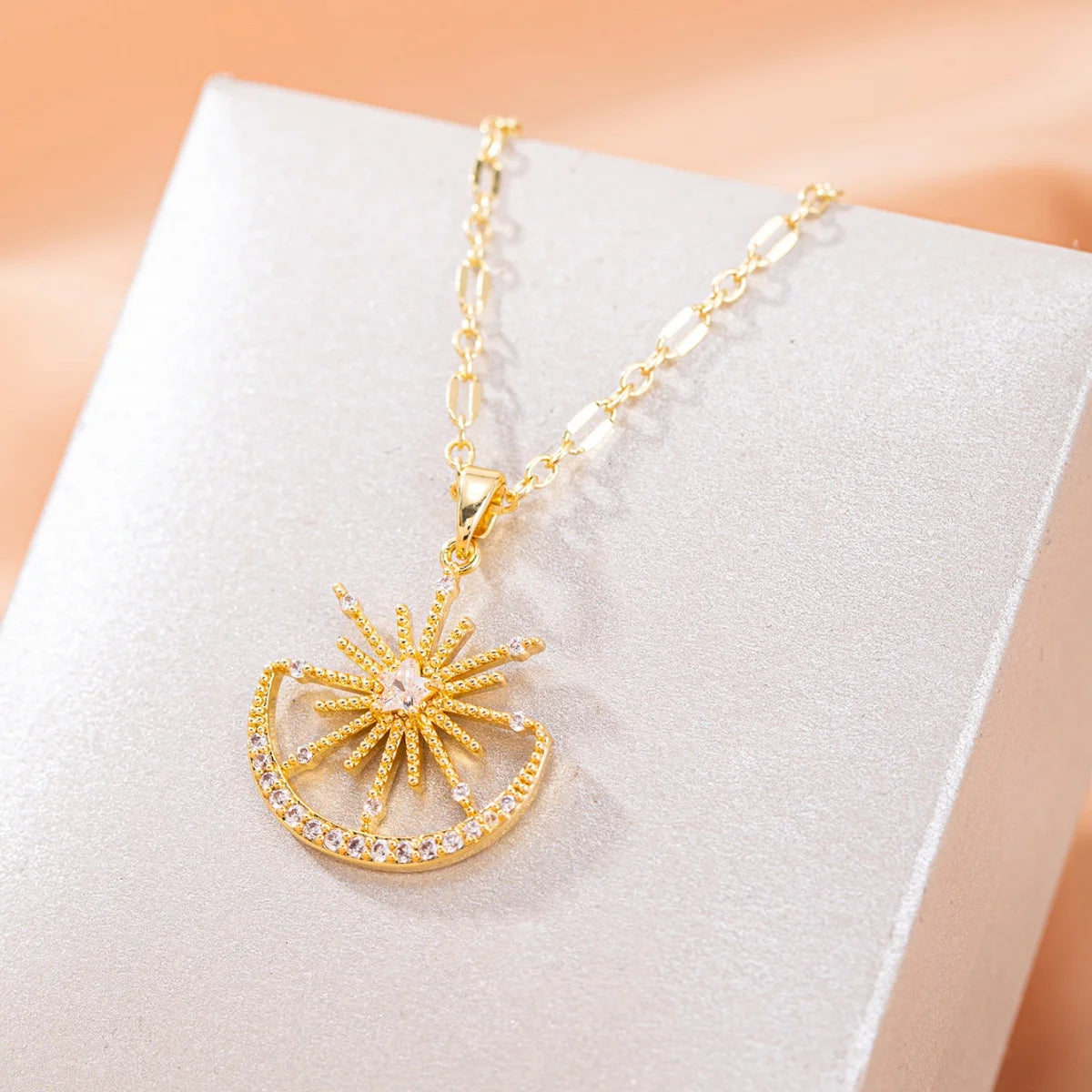 Golden Sun Layered Necklace ✨