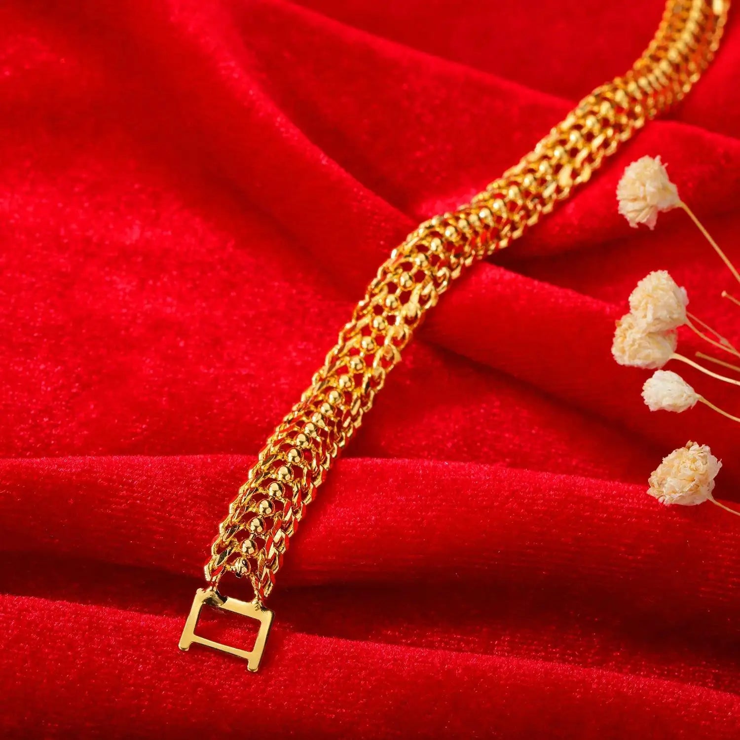18K gold-plated elegant woven link bracelet close-up