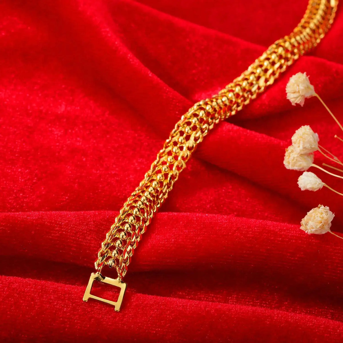 18K gold-plated elegant woven link bracelet close-up