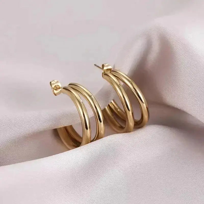 Elegant Double Hoop Earrings – Gold & Silver
