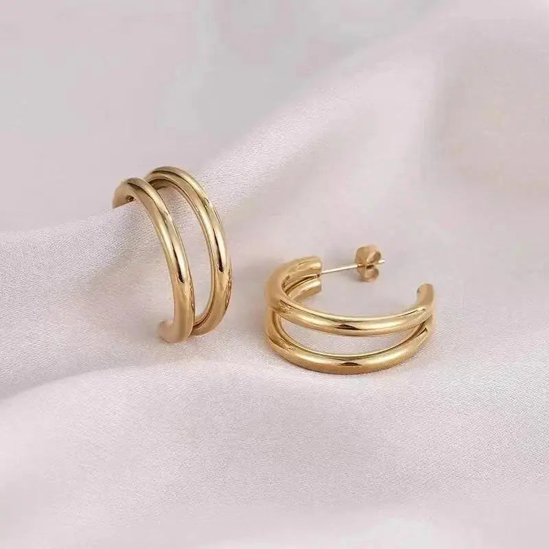 Elegant Double Hoop Earrings – Gold & Silver