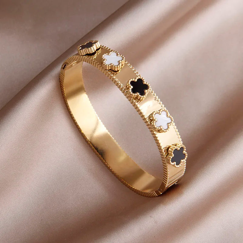 Lynda Kay’s Elegant Bangle Bracelet Collection