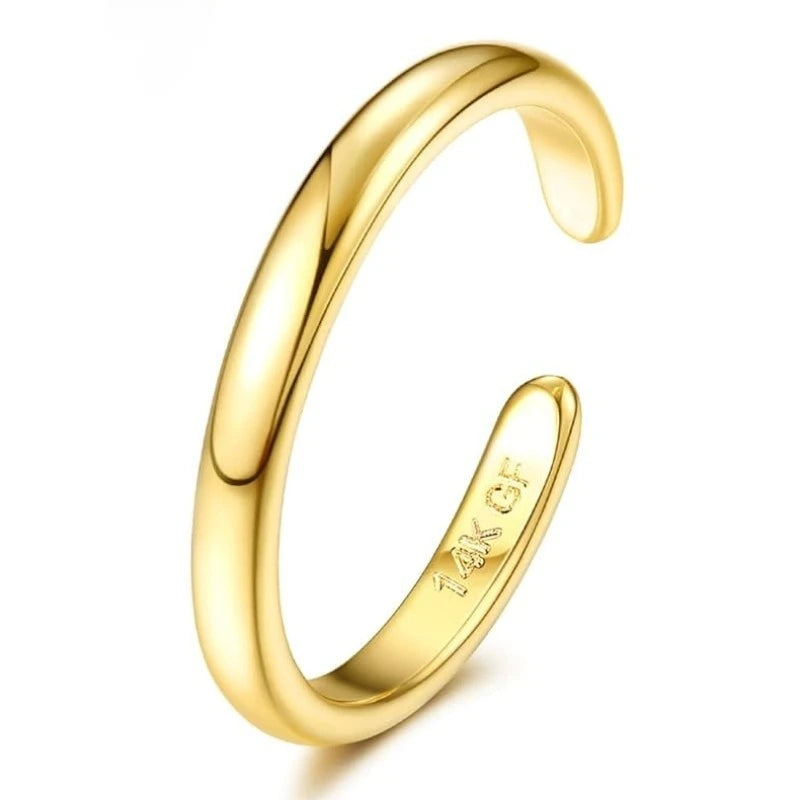 Information graphic:
14K gold-plated adjustable toe rings shown in multiple open-band styles with product detail information.