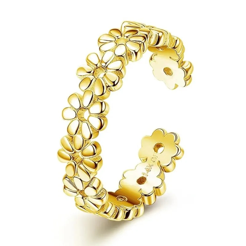 Flower style:
14K gold-plated adjustable floral toe ring featuring an open-band flower design on a white background